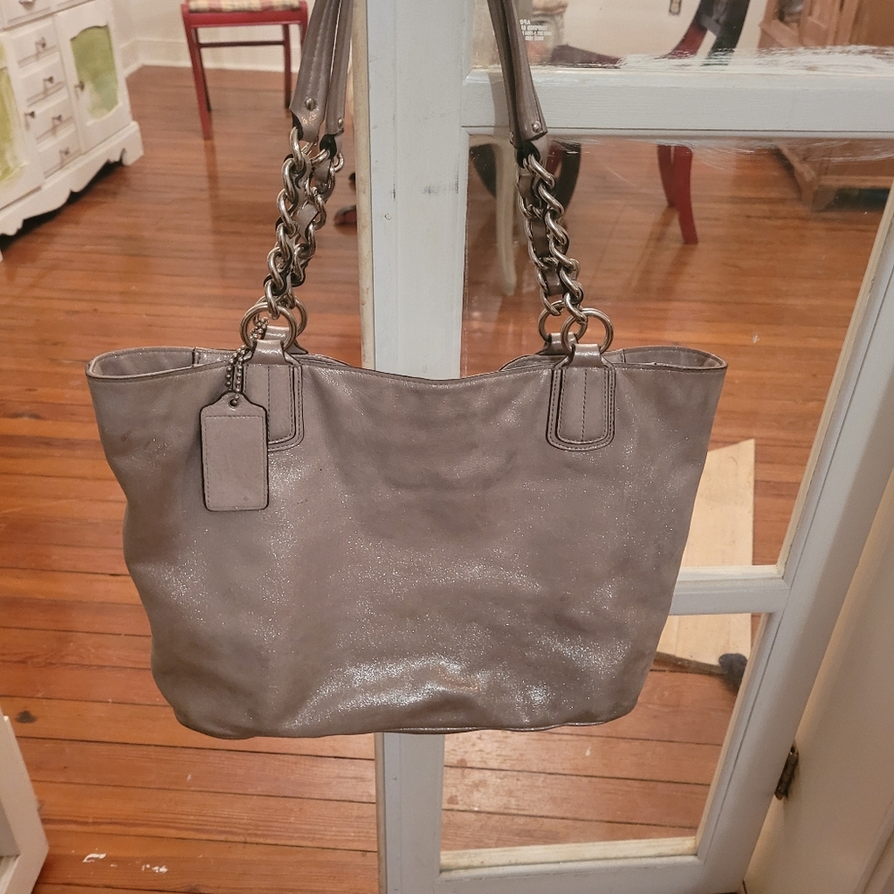 Coach Bag - Picture 2 of 3